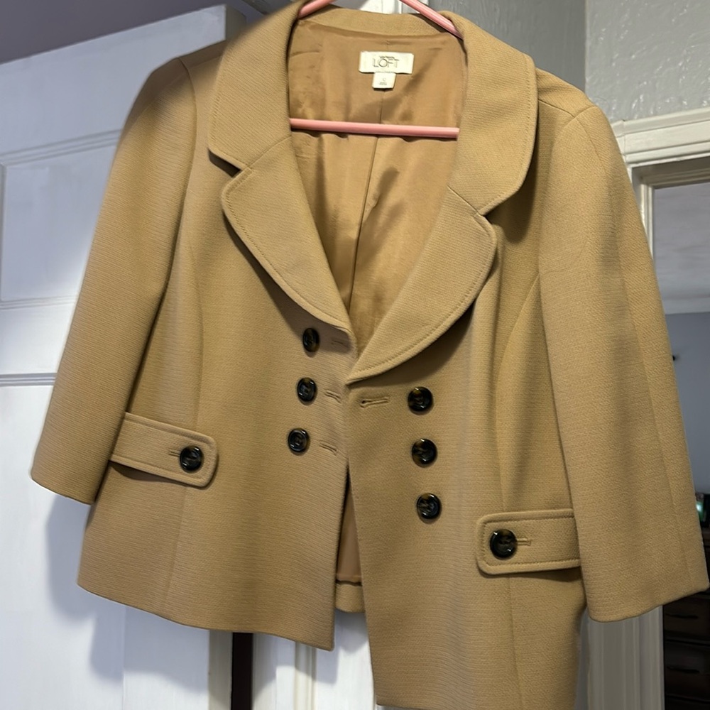 Loft taupe blazer with 3/4 sleeves, size 12 - Picture 2 of 4